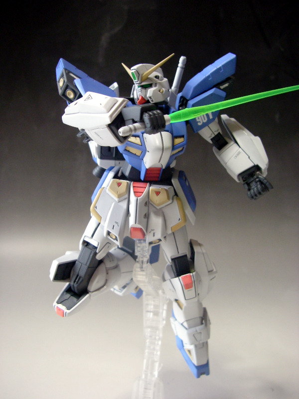 �N���X�^�[�K���_��