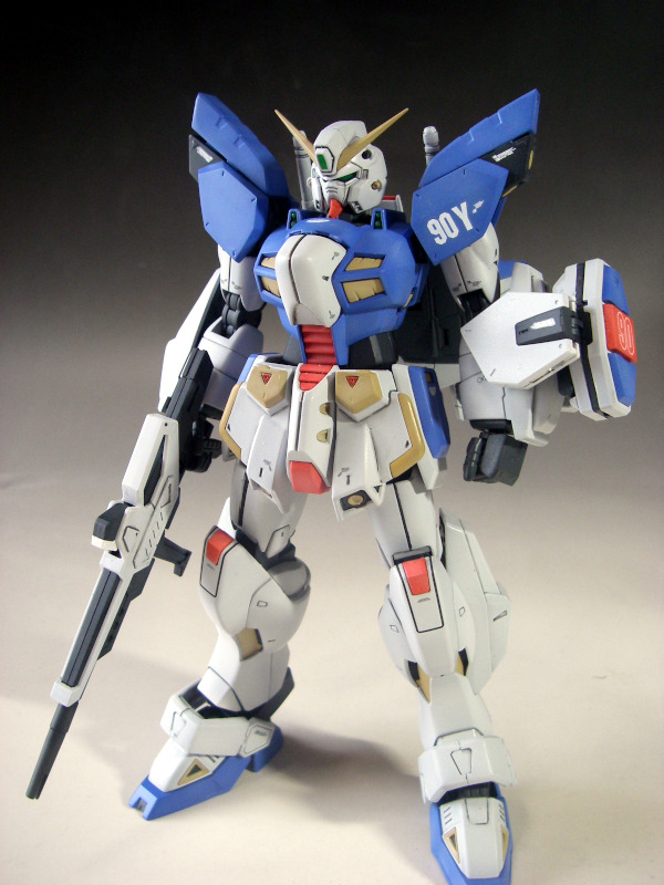 �N���X�^�[�K���_��